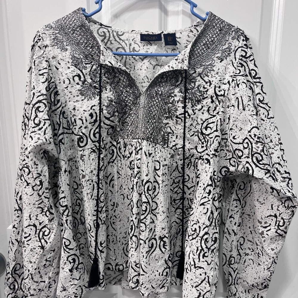 RACHEL Rachel Roy Black and White Blouse